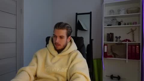 CHARLES SINS online show from February 15, 2:11 pm