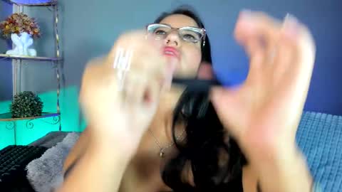 charlhot_ online show from November 9, 2:09 pm