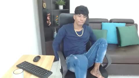 Charlie oconnor online show from January 14, 4:57 am