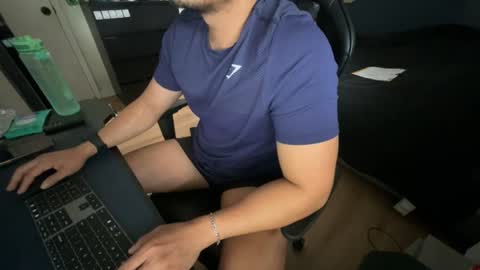 charliekkw online show from July 23, 7:11 pm