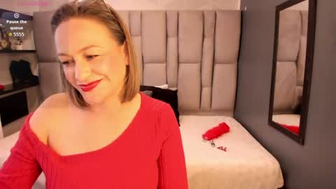 Charlot milf online show from June 10, 12:48 pm