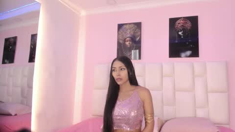 charlot_vega_ online show from November 17, 11:24 am