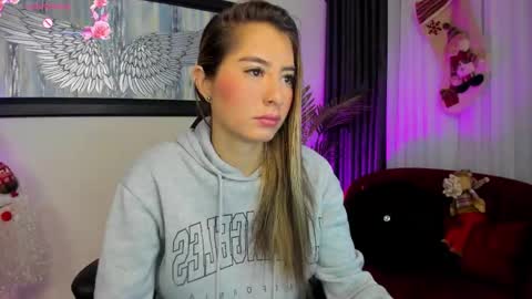 Charlote online show from November 25, 11:53 am