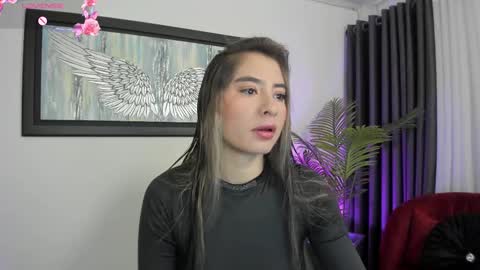 Snapshot of charlote_horny chatting on February 22, 2:28 am Charlote online show from February 22, 2:28 am