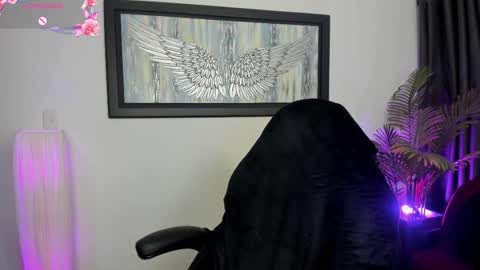 Snapshot of charlote_horny chatting on February 28, 5:48 pm Charlote online show from February 28, 5:48 pm