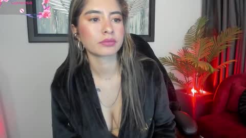 Snapshot of charlote_horny chatting on February 26, 6:48 pm Charlote online show from February 26, 6:48 pm