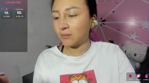 charlott_daphne online show from February 22, 12:05 am