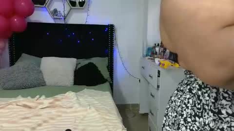 charlotte_027 online show from February 21, 6:27 am