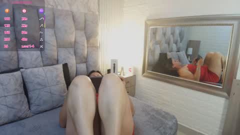 Snapshot of charlotte__g chatting on September 12, 1:35 pm charlotte online show from September 12, 1:35 pm