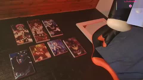 charlotte_cruzxx online show from July 5, 4:19 am