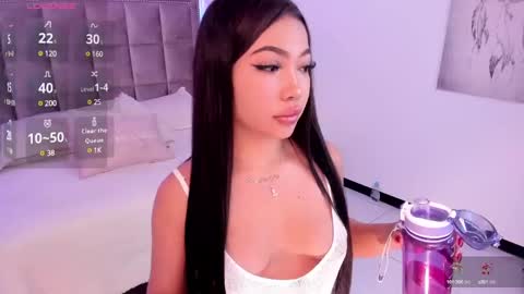 Charlotte online show from January 11, 12:29 pm