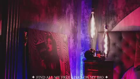 Charlotte online show from April 15, 7:06 pm