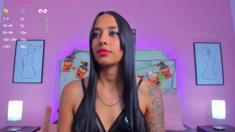 Charlotte online show from October 29, 8:20 pm