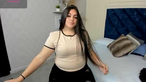 Charlotte Mayers online show from September 15, 11:22 am