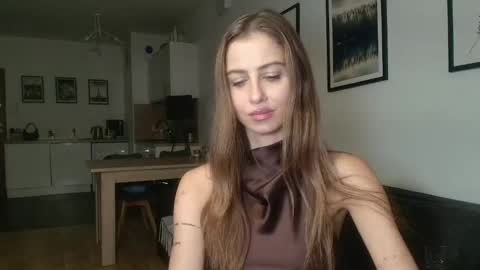 Charlotte Roche online show from January 10, 5:07 pm