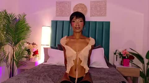 Charlotte Brandt online show from April 12, 7:45 am