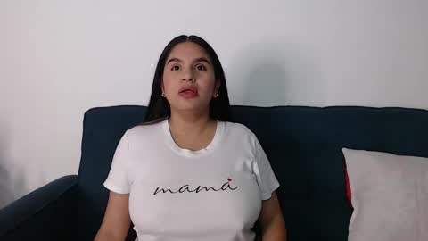 Charlotte and Eric online show from November 19, 9:19 am