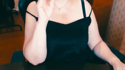 CharlotteXTasty online show from September 22, 10:41 am