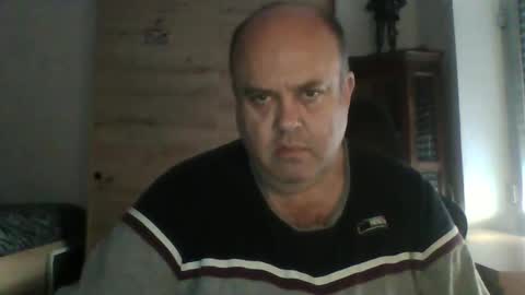 charly online show from November 21, 8:34 am