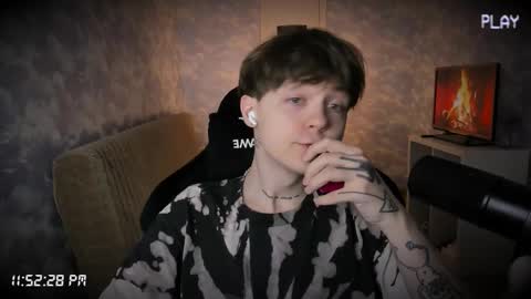 lynxy online show from September 29, 8:52 pm