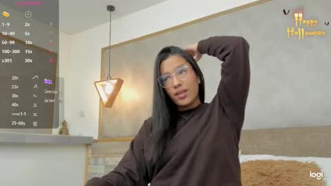 Andrea online show from November 2, 1:00 pm