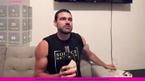 Onlyfans chasingfit Instagram the arguer Twitter chasingfitOF online show from October 17, 1:31 am