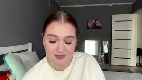 Emma online show from June 5, 12:10 pm