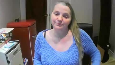 chealsiek online show from October 11, 1:43 am