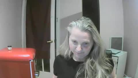 chealsiek online show from October 3, 12:42 am