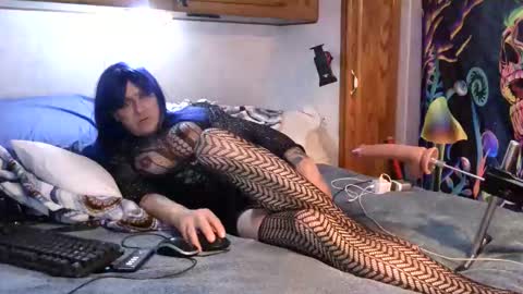 Snapshot of cheekspreader4u2fuck69 chatting on October 26, 3:55 pm cheekspreader4u2fuck69 online show from October 26, 3:55 pm