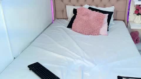 cheerry_moon online show from March 13, 11:30 pm