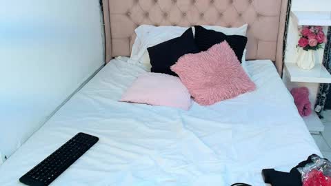 cheerry_moon online show from April 1, 7:00 pm