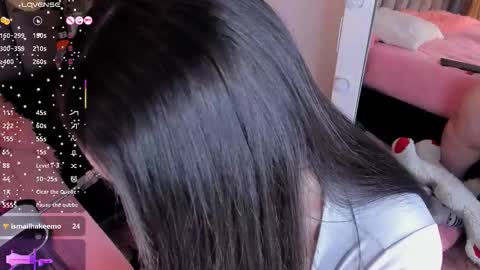 chelsea_bolton_ online show from October 28, 2:51 pm