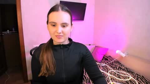 Chelsy  Luxe  online show from June 30, 11:20 am