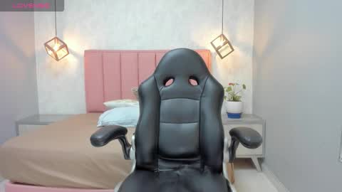 Camila  online show from November 14, 4:47 am