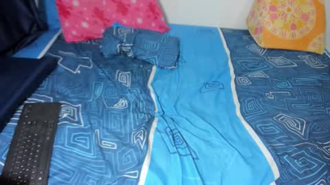 sara and andreu online show from October 13, 6:32 pm