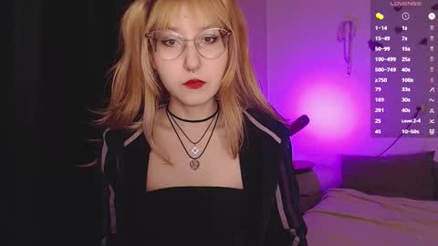 Cheryl online show from February 25, 5:16 pm