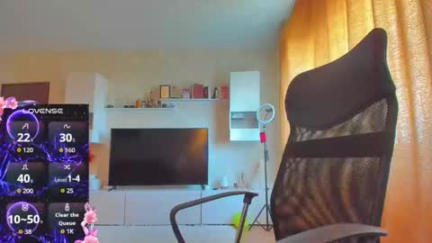 mayra online show from September 23, 11:26 am