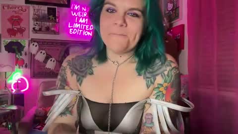 Snapshot of cherryb0mbb0mb chatting on October 26, 6:58 am CherryBombBomb online show from October 26, 6:58 am