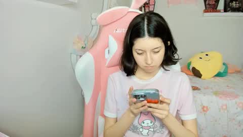 cherrycute666 online show from October 13, 12:45 am