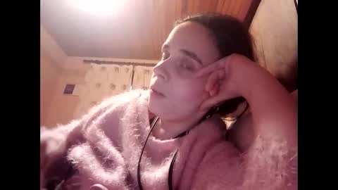 Snapshot of cherymoon89 chatting on February 18, 5:20 pm CherryMoon online show from February 18, 5:20 pm