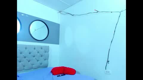 chey_petite online show from October 3, 3:48 am