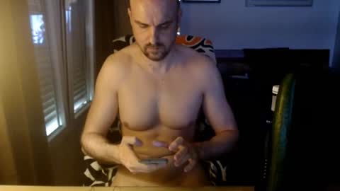 chicocam1983 online show from May 4, 3:51 pm