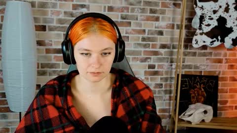 Bella online show from September 18, 6:06 am