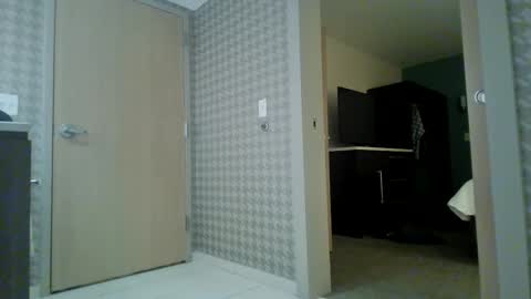 chippy70 online show from November 10, 8:06 am