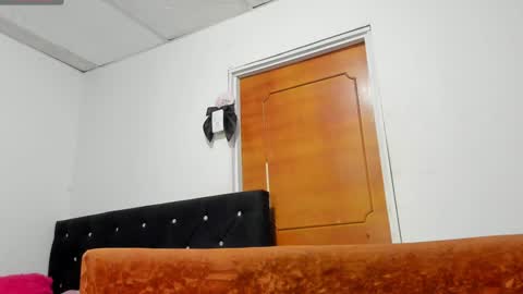 Chloe Evanx  online show from January 6, 7:02 pm