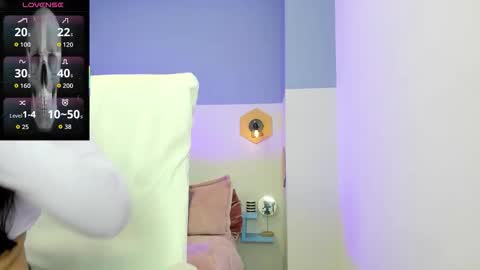 Chloe online show from September 21, 3:16 pm