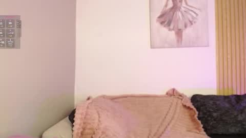 chloe_peach_ online show from March 16, 12:31 pm