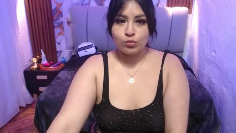 chloe_smith5 online show from December 3, 6:30 pm