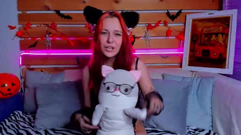 Chloe online show from October 29, 2:02 am